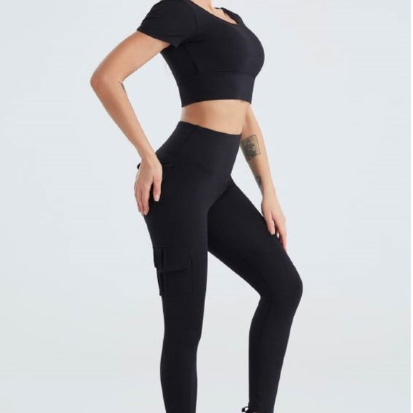 Sgt Pocket Leggings - Picture 3 of 3